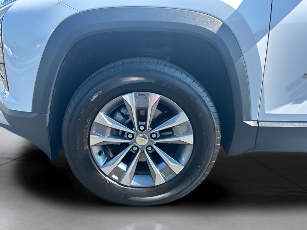 Used 2025 Chevrolet Equinox LT FWD image 26