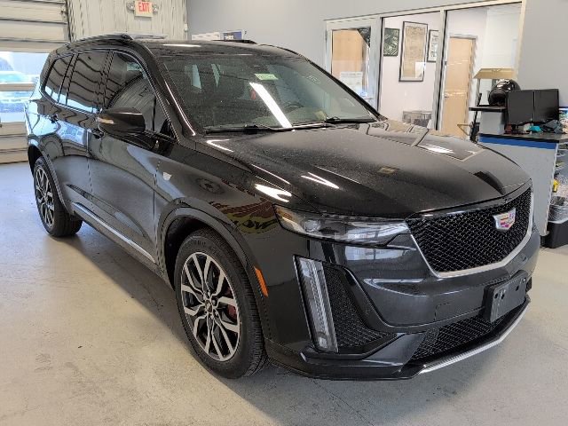 Used 2024 Cadillac XT6 Sport AWD/4WD image 7