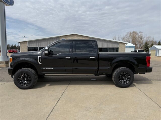 Certified 2017 Ford F250 Platinum AWD/4WD image 3