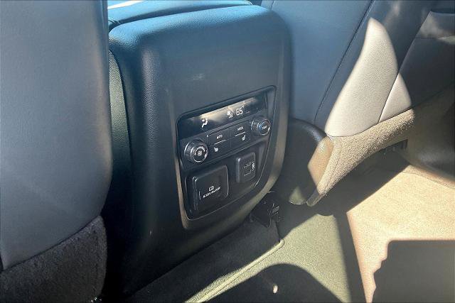 Used 2024 Buick Enclave Premium FWD image 34