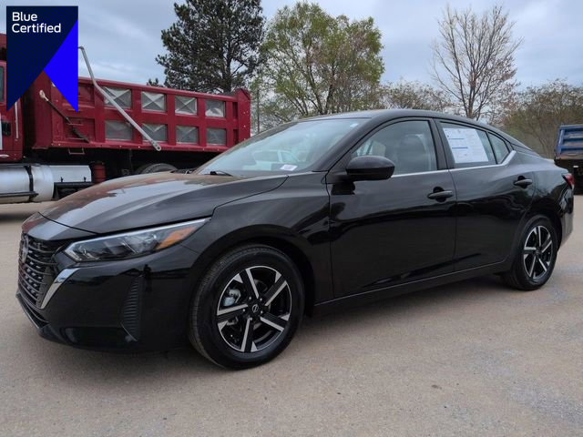 Used 2025 Nissan Sentra SV image 1