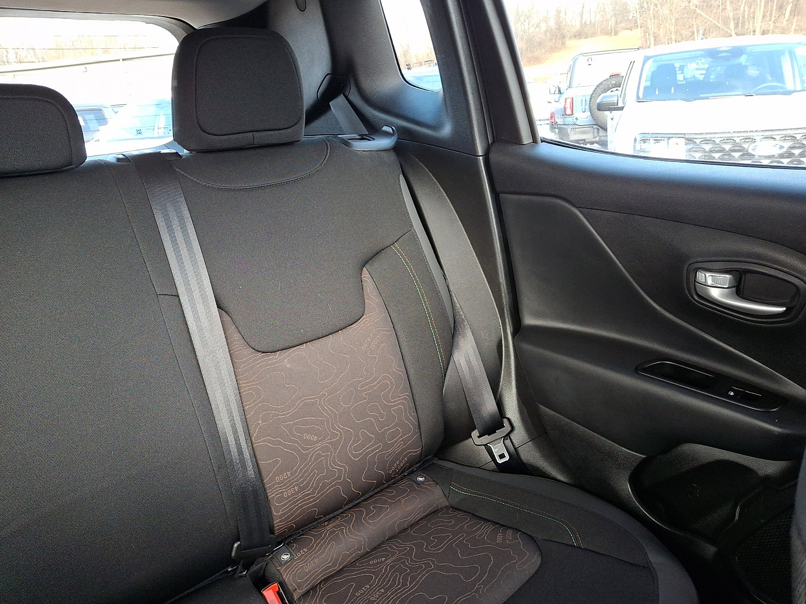 Used 2023 Jeep Renegade Latitude image 20