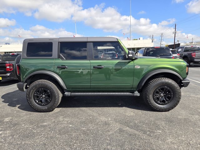 Certified 2024 Ford Bronco Wildtrak AWD/4WD image 4