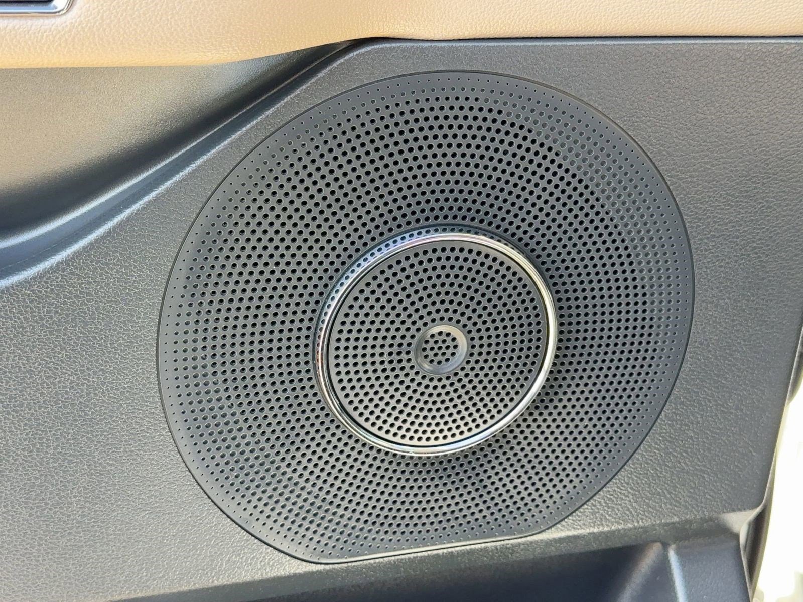 Certified 2022 Ford Expedition XLT image 21