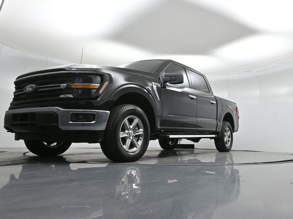 Certified 2025 Ford F150 XLT w/ Equipment Group 301A Standard image 14