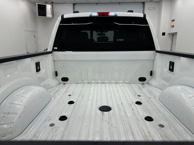 Certified 2022 Ford F350 Lariat w/ Lariat Ultimate Package image 18