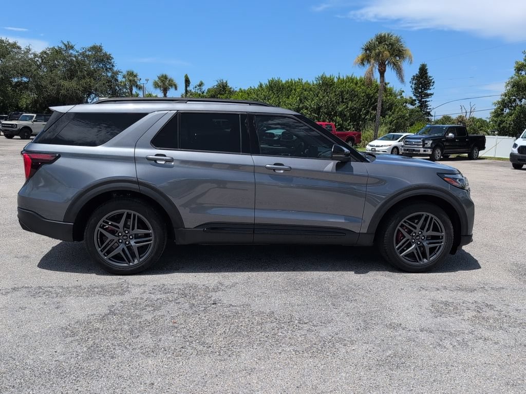 Certified 2025 Ford Explorer ST w/ Sun And Sound Package RWD image 2