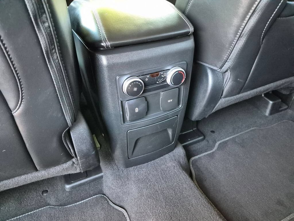 Certified 2023 Ford Explorer XLT w/ Equipment Group 202A AWD/4WD image 17