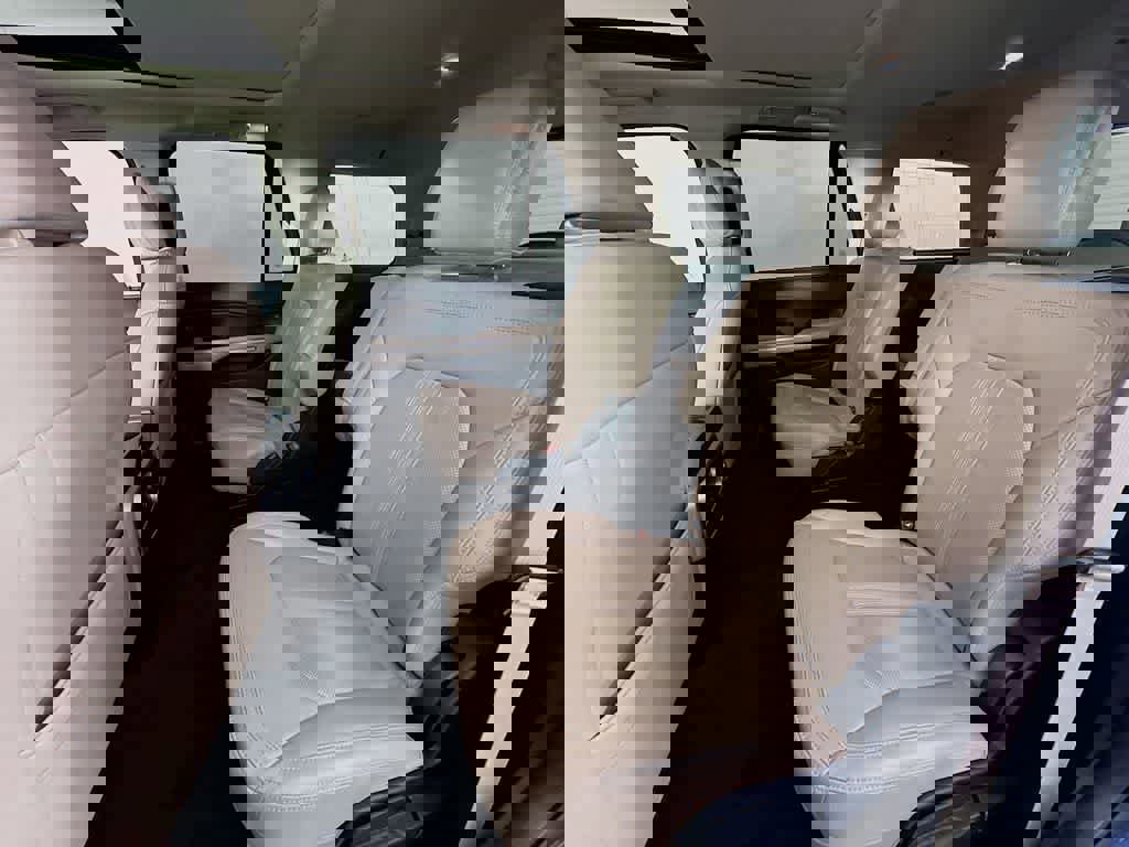 Certified 2022 Ford Expedition Limited image 17