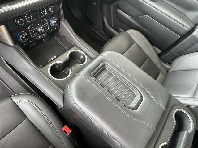 Used 2024 Chevrolet Suburban LT w/ Luxury Package AWD/4WD image 21