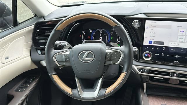 Used 2024 Lexus RX 450h AWD w/ Convenience Package image 23