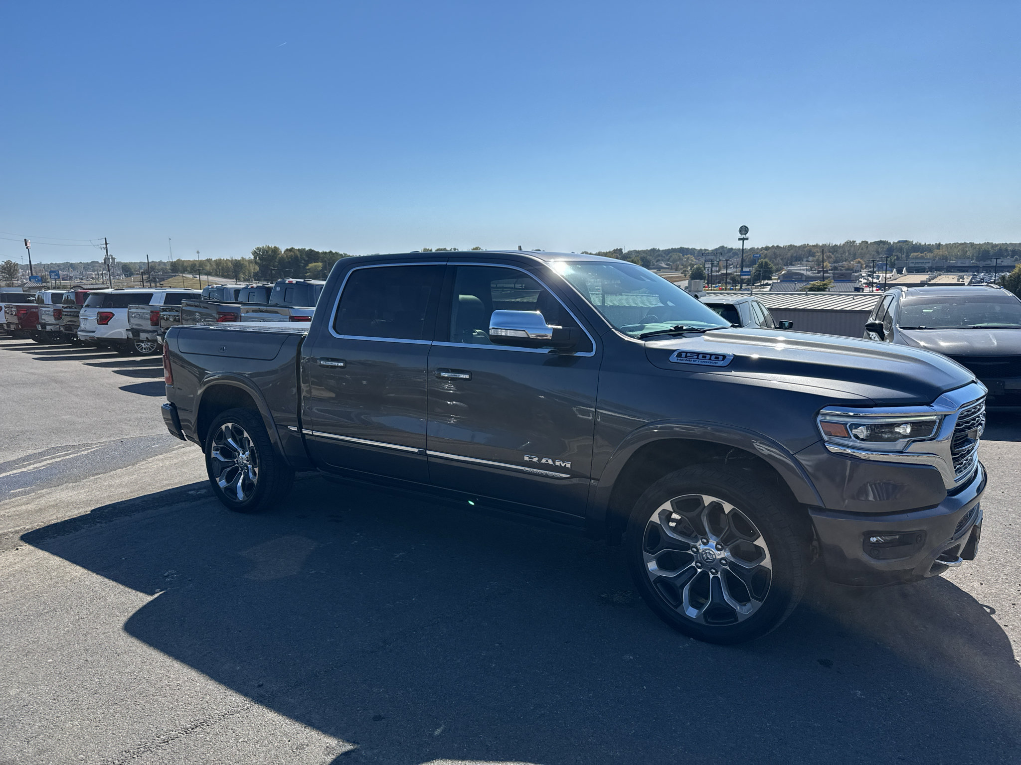 Used 2021 RAM 1500 Limited AWD/4WD image 4
