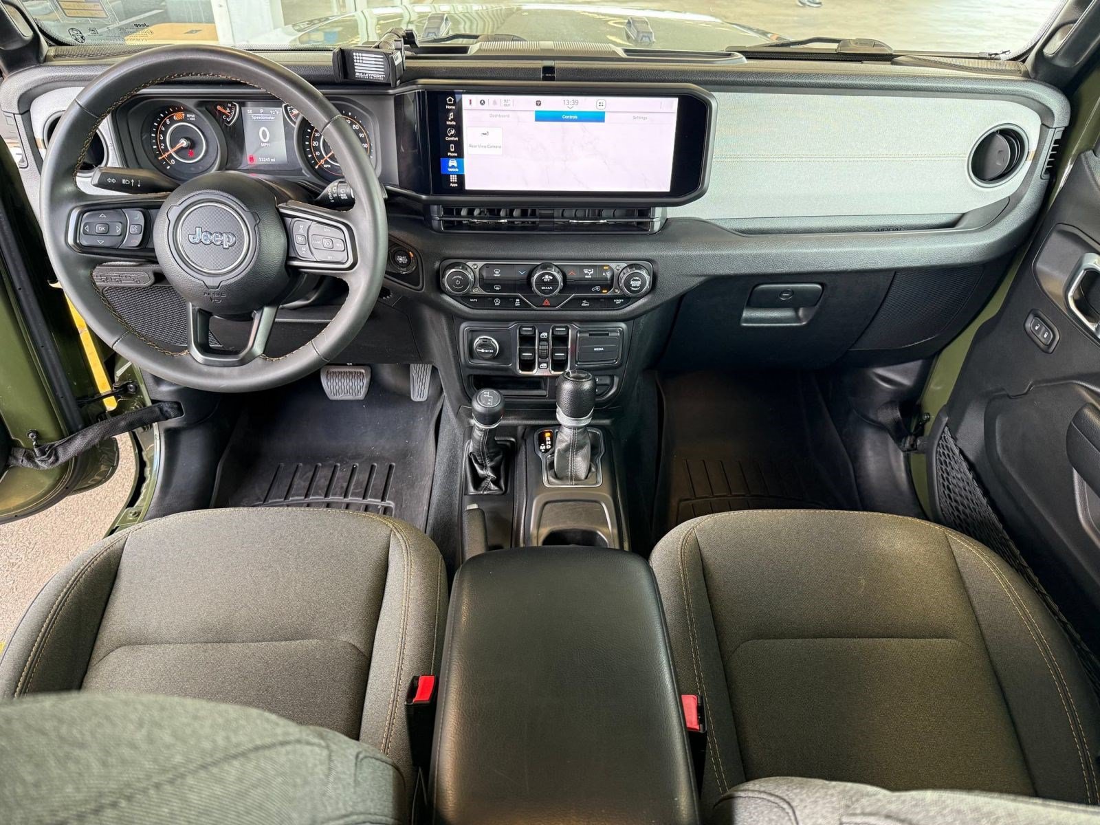 Used 2024 Jeep Wrangler Unlimited Sport AWD/4WD image 16