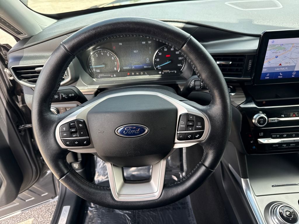 Certified 2021 Ford Explorer Limited w/ Equipment Group 301A RWD image 14