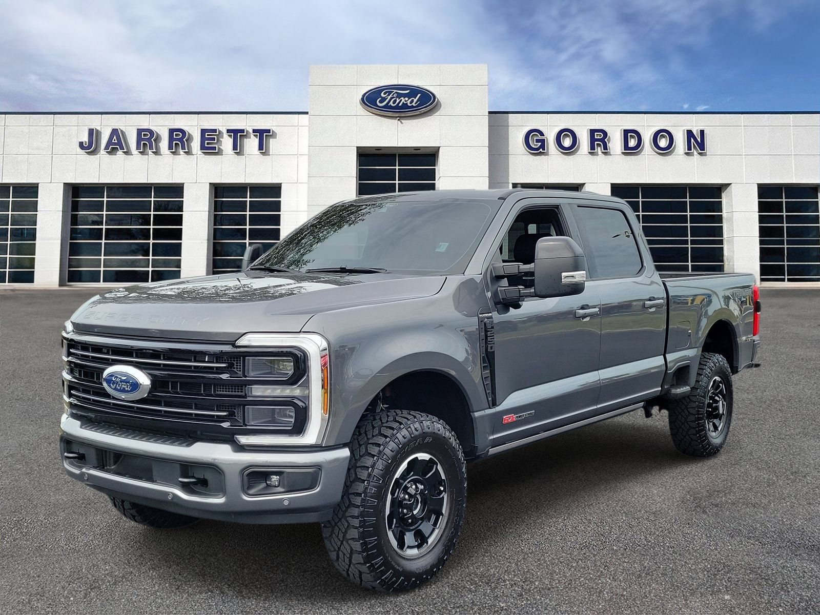 Certified 2026 Ford F250 Platinum w/ Tremor Off-Road Package AWD/4WD image 2