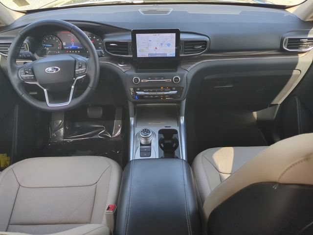 Certified 2020 Ford Explorer Limited RWD image 15