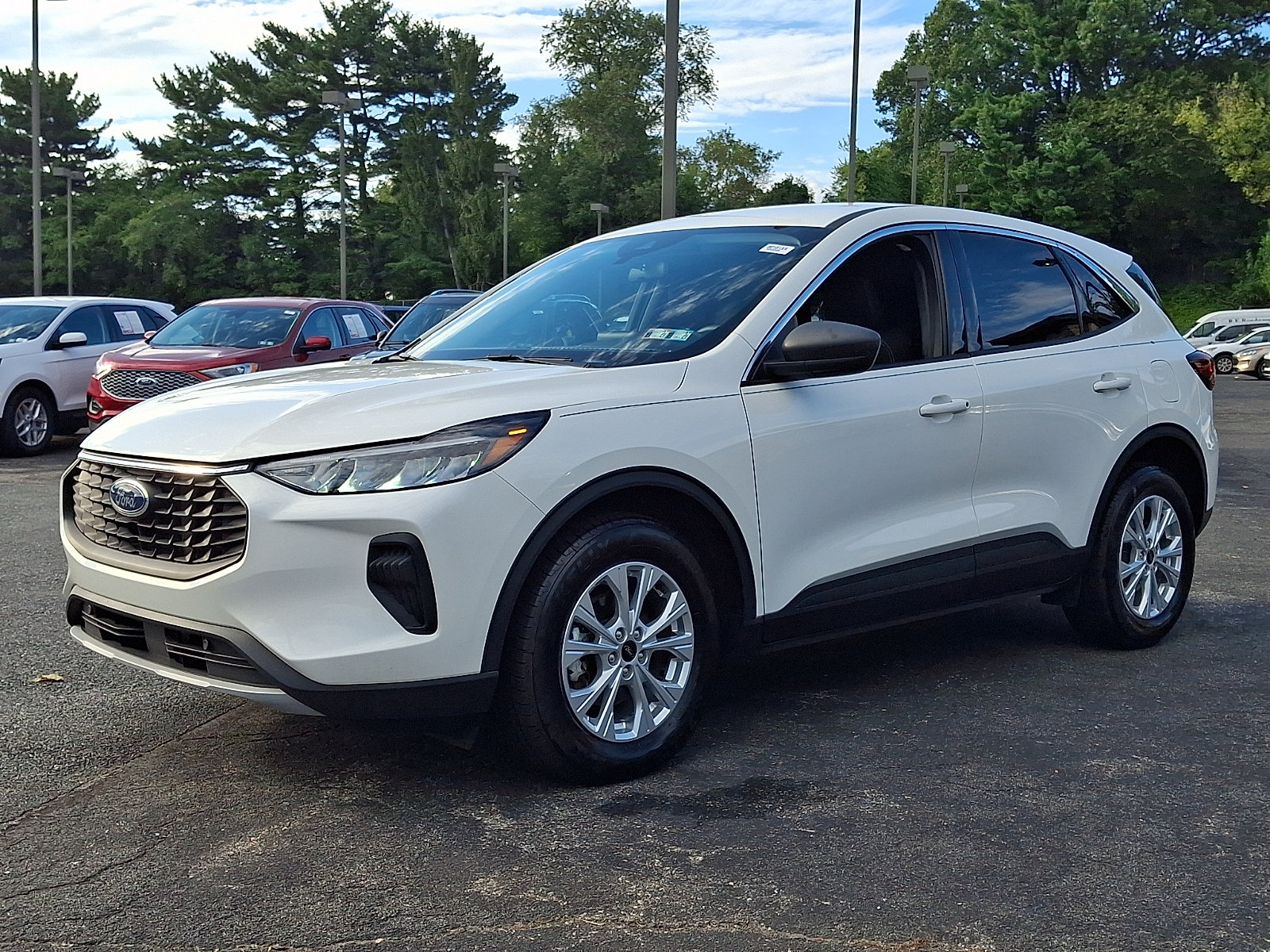 Certified 2023 Ford Escape Active AWD/4WD image 3