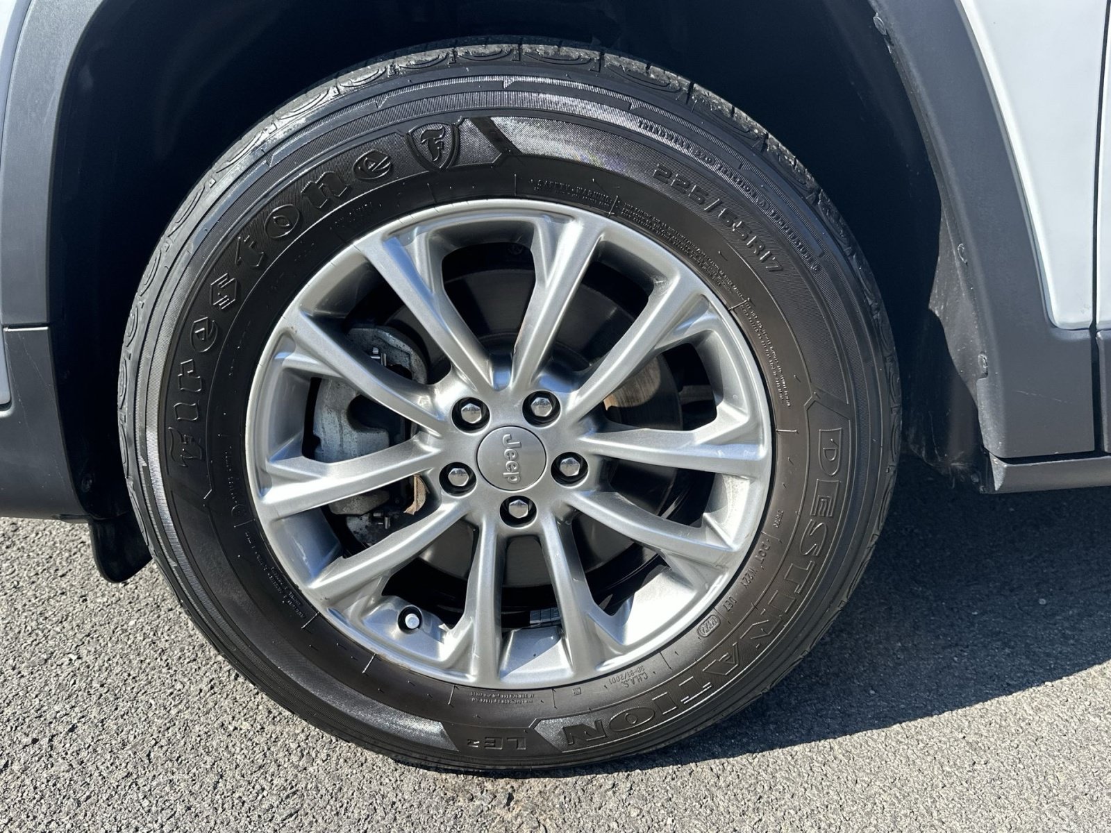 Used 2022 Jeep Cherokee Latitude Lux AWD/4WD image 20