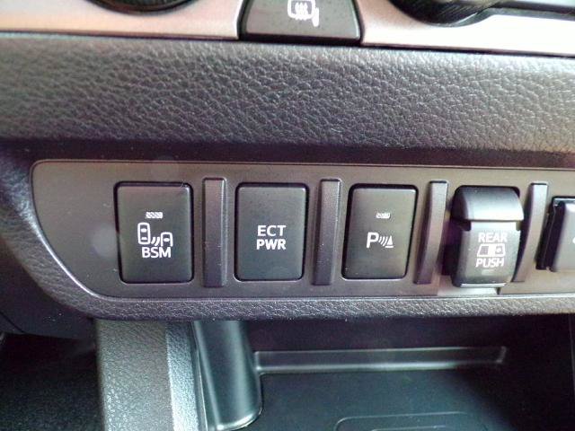 Used 2023 Toyota Tacoma TRD Sport w/ Technology Package AWD/4WD image 22