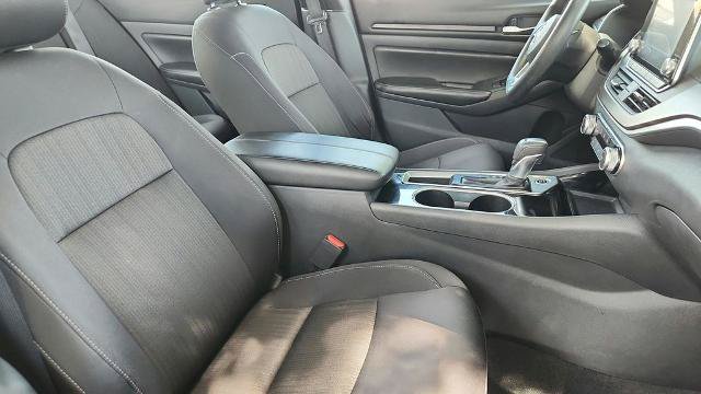 Used 2024 Nissan Altima 2.5 SV FWD image 28