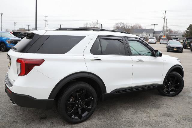 Certified 2023 Ford Explorer ST-Line w/ Class IV Trailer Tow Package image 3