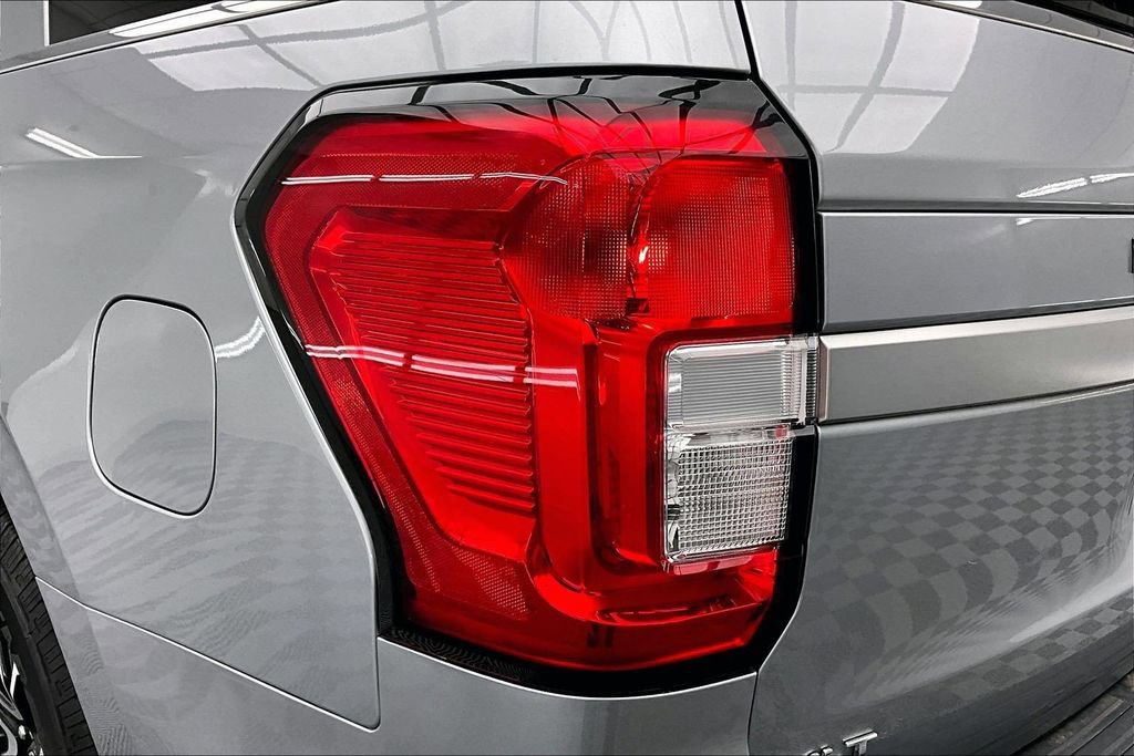 Certified 2024 Ford Expedition XLT AWD/4WD image 31