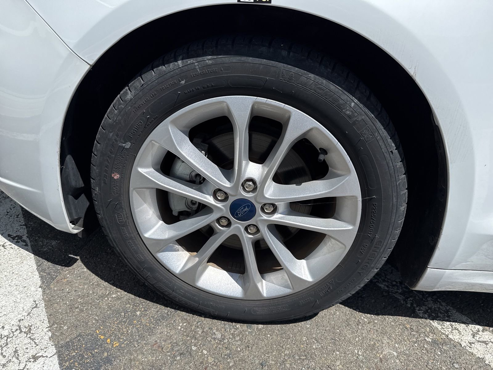 Certified 2019 Ford Fusion SE FWD image 18