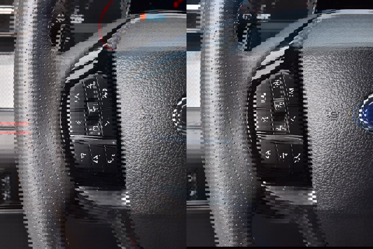 Certified 2025 Ford Explorer ST image 25