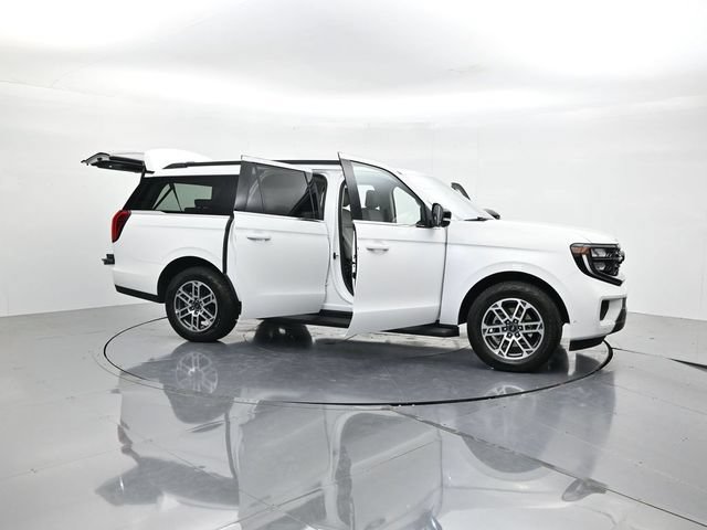 Certified 2025 Ford Expedition Max Active AWD/4WD image 56