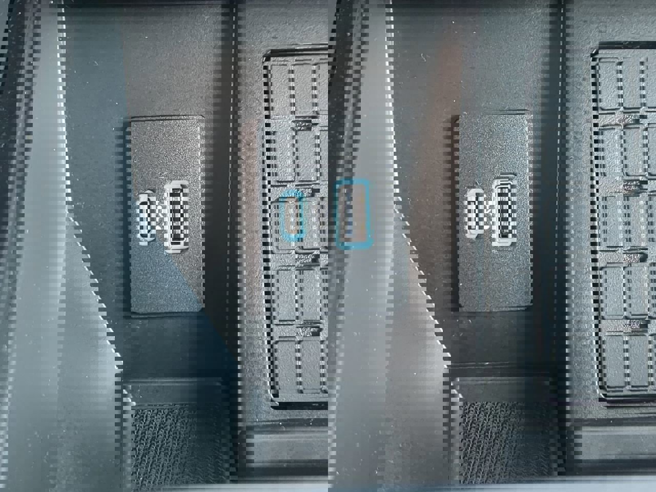 Certified 2023 Ford F150 Tremor w/ Equipment Group 402A High image 21