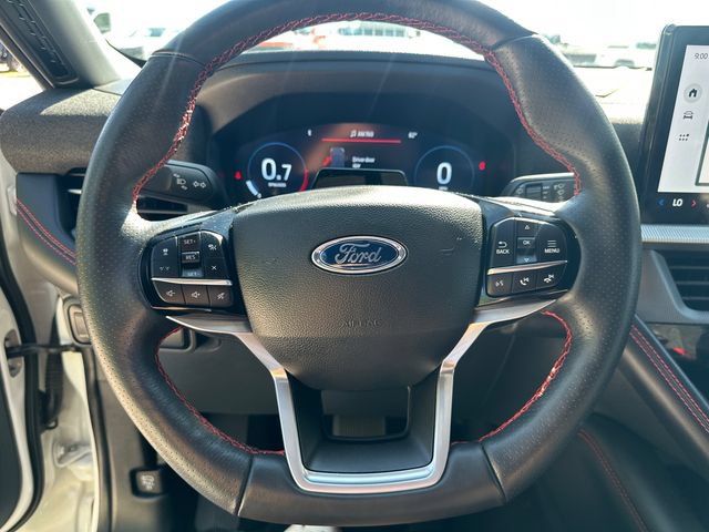 Certified 2025 Ford Explorer ST-Line w/ ST-Line Street Pack AWD/4WD image 30