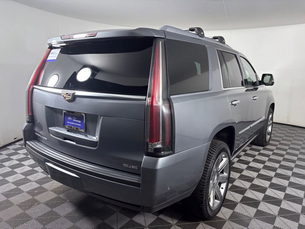 Used 2020 Cadillac Escalade Premium Luxury image 5