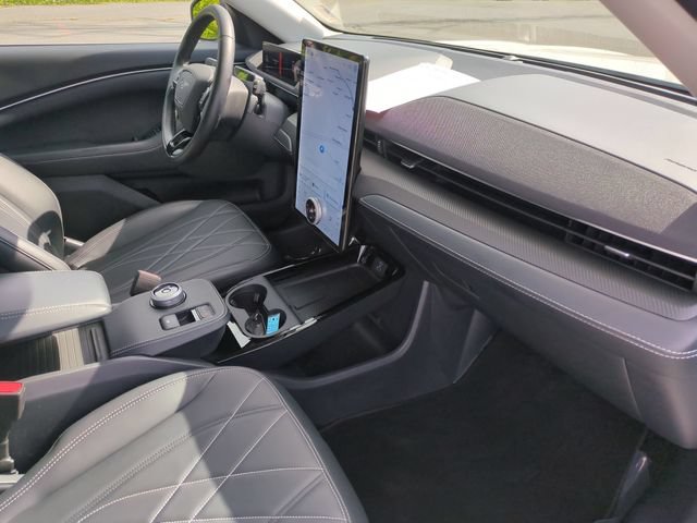 Certified 2024 Ford Mustang Mach-E Select RWD image 34