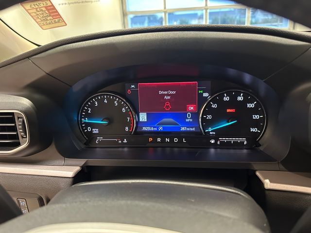 Certified 2023 Ford Explorer XLT w/ Equipment Group 202A AWD/4WD image 32