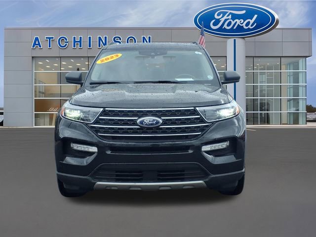 Certified 2023 Ford Explorer XLT w/ Equipment Group 202A AWD/4WD image 3