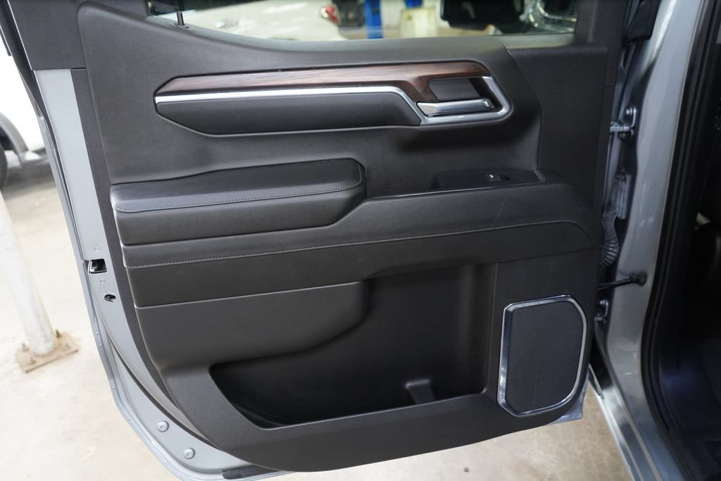 Used 2024 GMC Sierra 1500 SLT RWD image 31