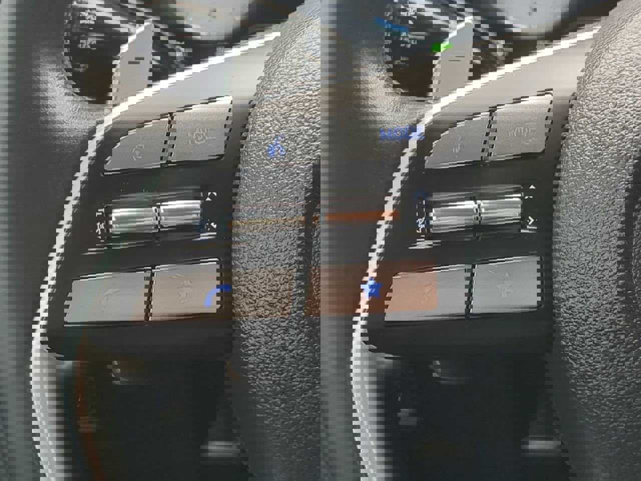 Used 2025 Hyundai Palisade Calligraphy image 24