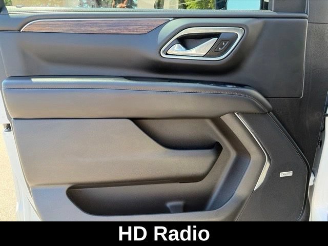 Used 2021 Chevrolet Suburban High Country AWD/4WD image 15