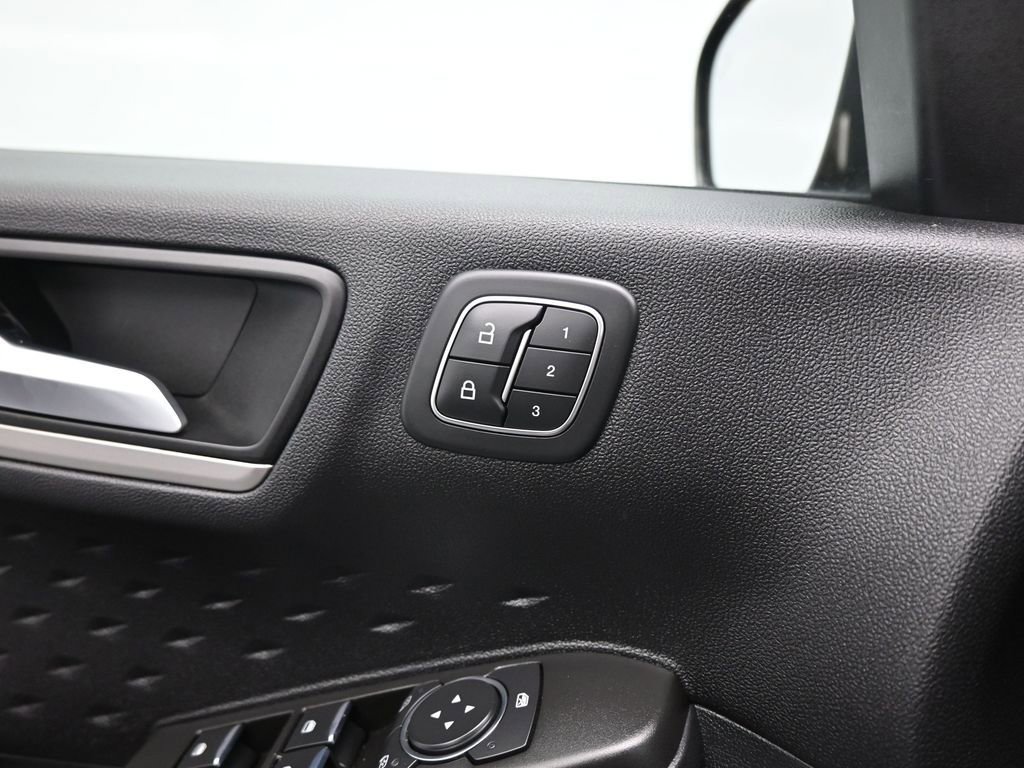 Certified 2020 Ford Escape SEL image 12