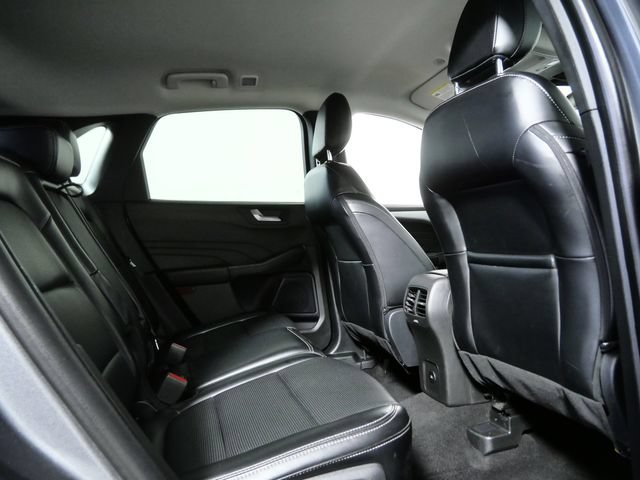 Certified 2024 Ford Escape Platinum AWD/4WD image 12