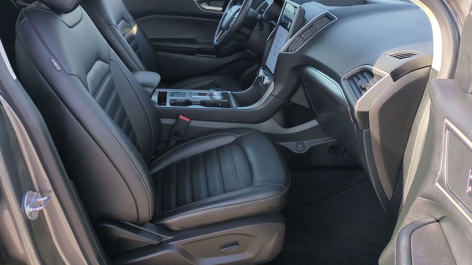 Certified 2022 Ford Edge SEL w/ Convenience Package image 23