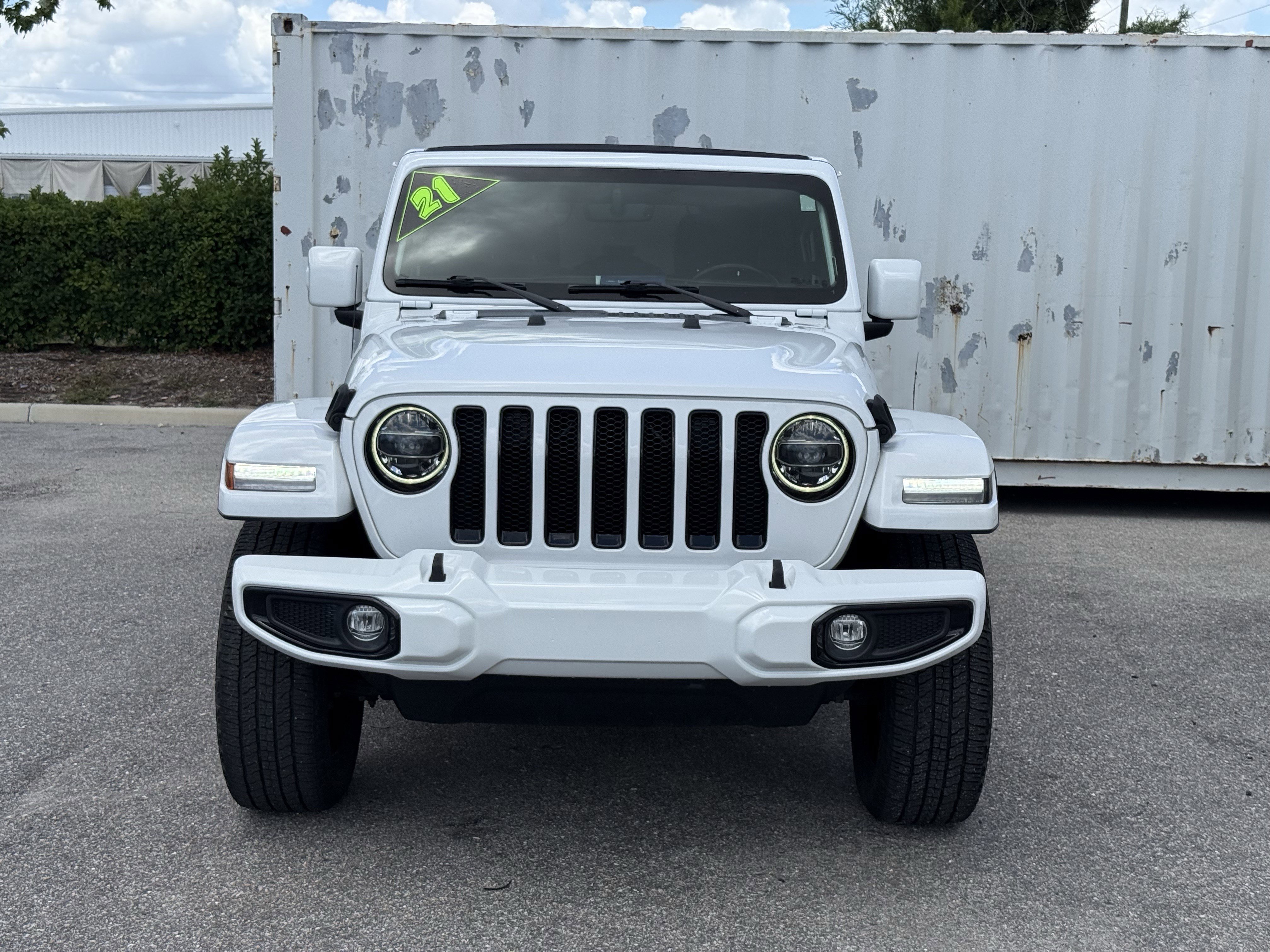Used 2021 Jeep Wrangler Unlimited Sahara AWD/4WD image 8