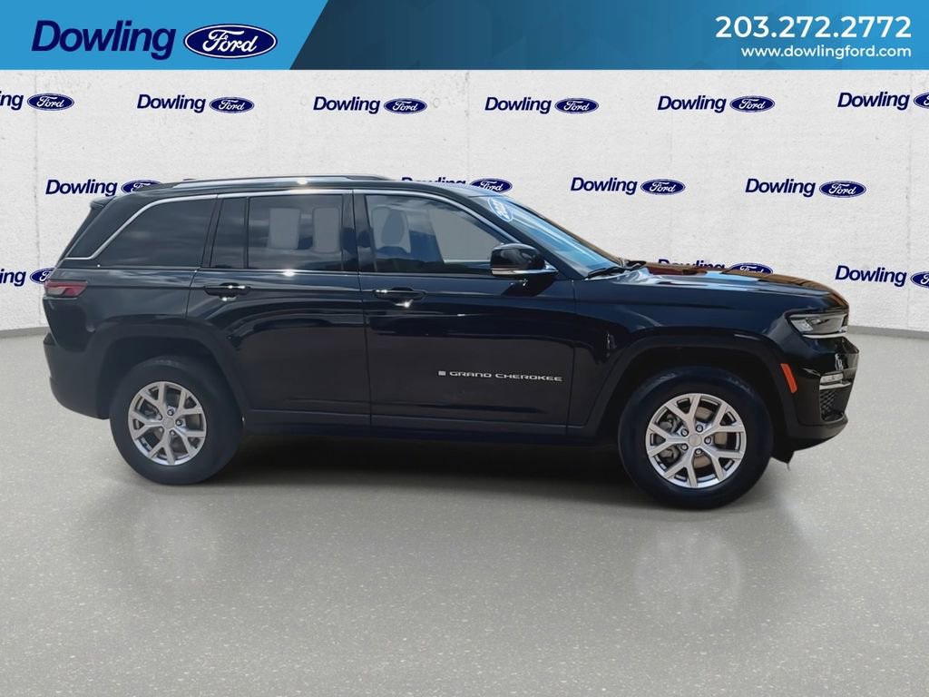 Used 2022 Jeep Grand Cherokee Limited image 4