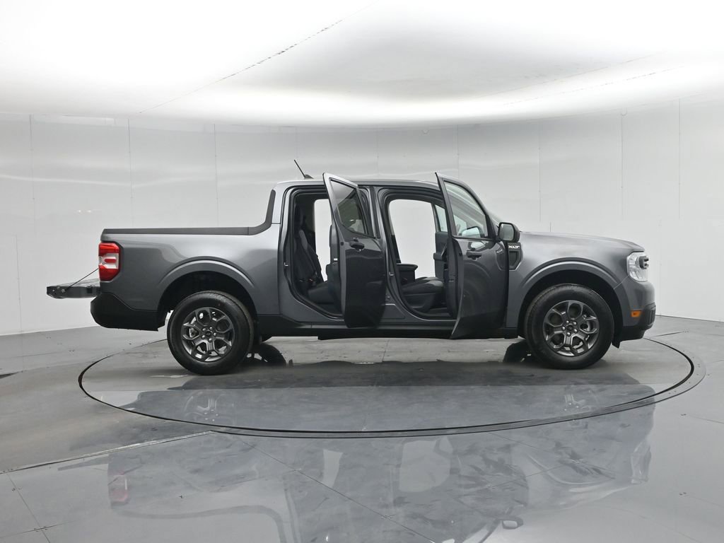 Certified 2022 Ford Maverick XLT image 5