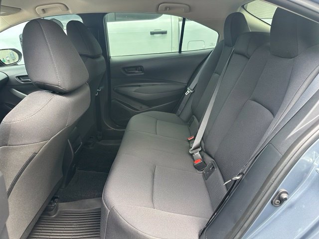 Used 2022 Toyota Corolla LE FWD image 15