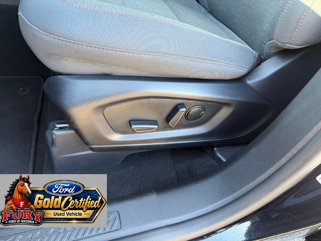 Certified 2025 Ford Explorer Active AWD/4WD image 30