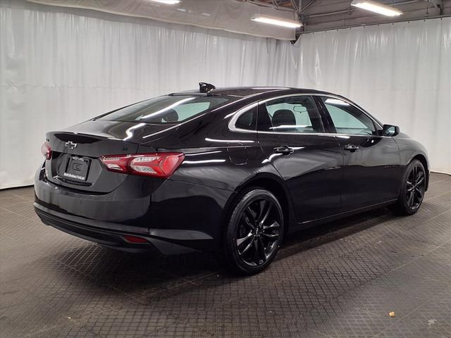 Used 2024 Chevrolet Malibu LT w/ Midnight Edition image 4