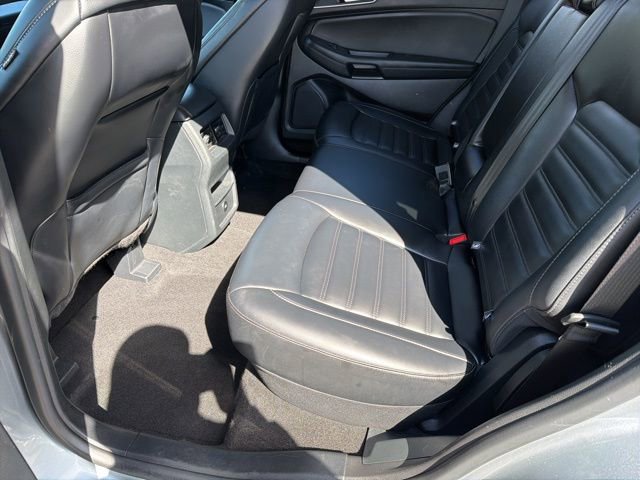 Certified 2024 Ford Edge SEL image 24