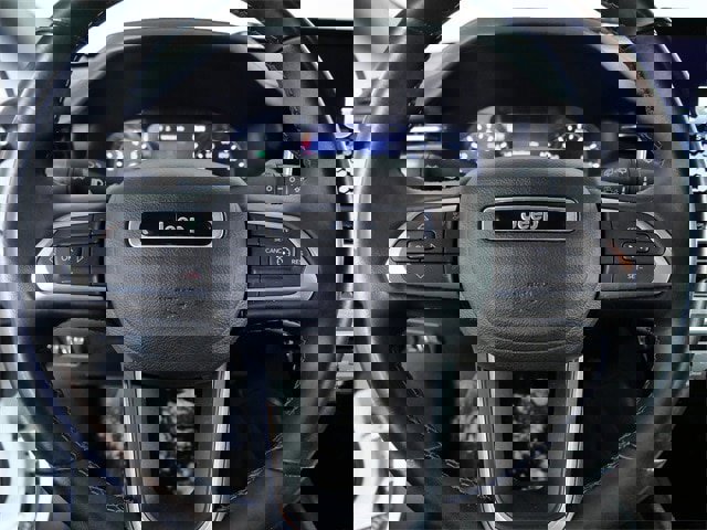 Used 2022 Jeep Compass Latitude w/ Convenience Group image 21