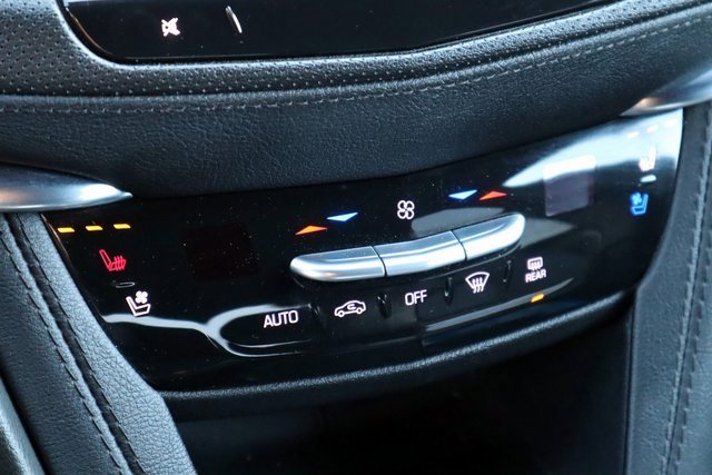 Used 2023 Cadillac XT5 Premium Luxury image 8